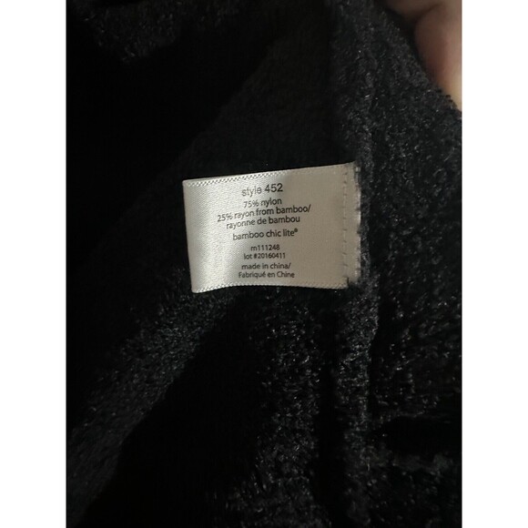 Women’s Barefoot Dreams Bamboo Chic Lite Calypso Wrap Cardigan Black size XS/S - Picture 3 of 4
